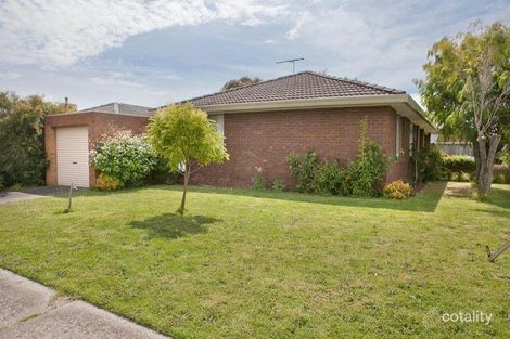 Property photo of 12 Binding Avenue Cranbourne VIC 3977