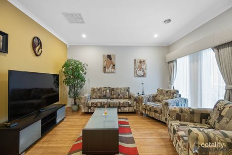 Property photo of 15 Peasholm Corner Craigieburn VIC 3064