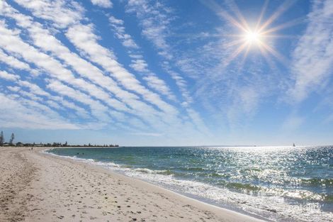 Property photo of 214 Marine Terrace Geographe WA 6280