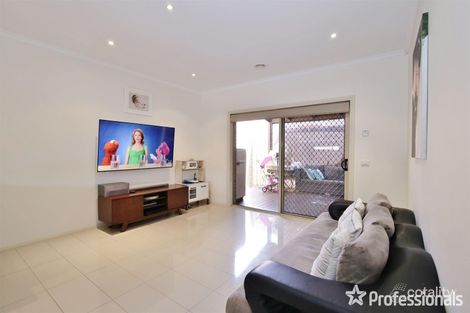 Property photo of 2/116 Kelvinside Road Noble Park VIC 3174