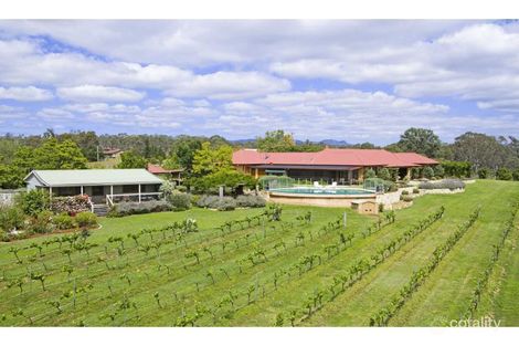 24 The Ballabourneen, Lovedale, NSW 2325