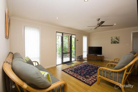 Property photo of 34 Amaroo Drive Smiths Lake NSW 2428