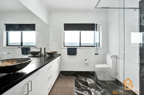 Property photo of 14 Barnato Street Weir Views VIC 3338