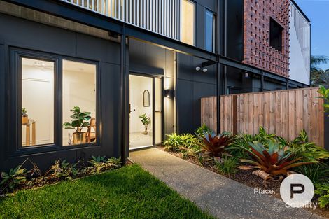 Property photo of 8/2 Laver Street Macgregor QLD 4109