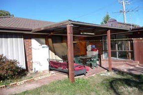 Property photo of 99 Banbury Crescent Craigieburn VIC 3064