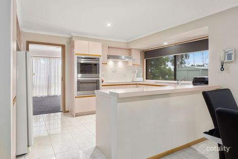 Property photo of 4 Peake Court Ascot VIC 3551
