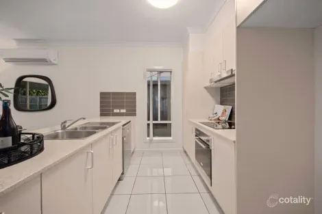 Property photo of 61 Leon Capra Drive Augustine Heights QLD 4300