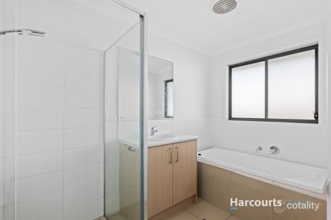 Property photo of 13 John Street Walloon QLD 4306