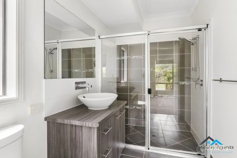 Property photo of 22 Bushland Place Maudsland QLD 4210