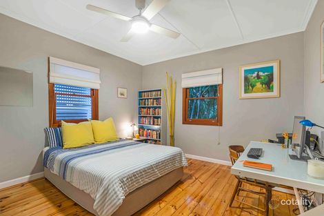 Property photo of 34 Alexandra Avenue Taringa QLD 4068