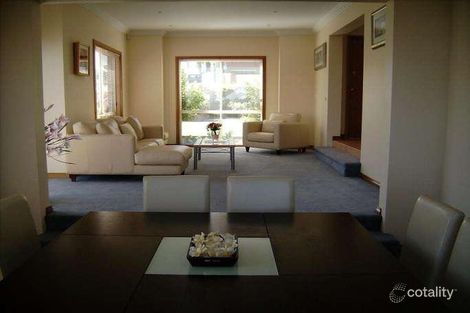 Property photo of 1 Yew Place Casula NSW 2170