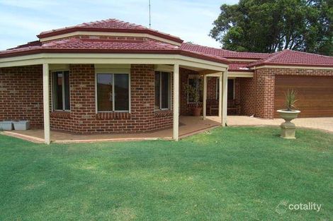 Property photo of 15 Nyanda Rise Jane Brook WA 6056