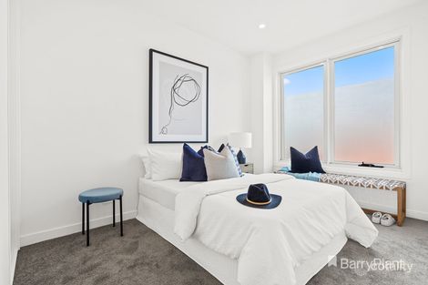 Property photo of 2/20 Eileen Street Hadfield VIC 3046