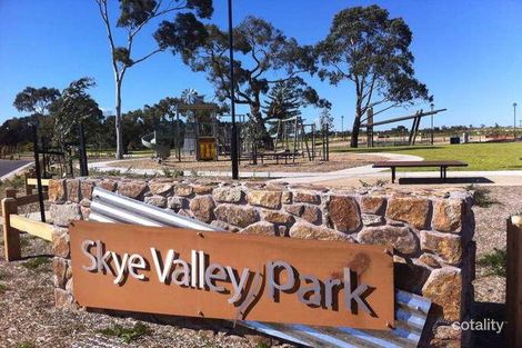 Property photo of 11 Rhone Grove Skye VIC 3977