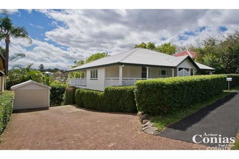 Property photo of 33 Arthur Terrace Red Hill QLD 4059
