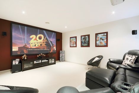 Property photo of 94 Fairholme Boulevard Berwick VIC 3806