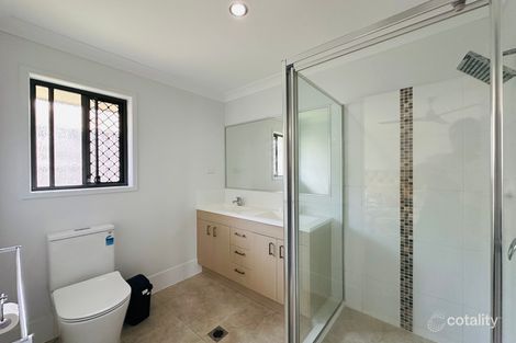 Property photo of 57 Dinnigan Crescent Durack QLD 4077