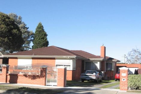 Property photo of 34 Wahroonga Avenue Keysborough VIC 3173