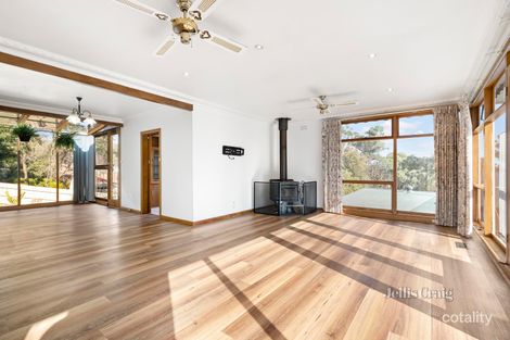 Property photo of 13 Landale Avenue Mount Clear VIC 3350