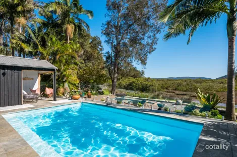 Property photo of 18 Joseph Street Avalon Beach NSW 2107