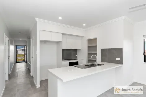 Property photo of 19 Coolamon Street Mount Low QLD 4818