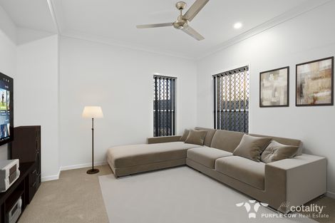 Property photo of 27 Lunar Circuit Spring Mountain QLD 4300