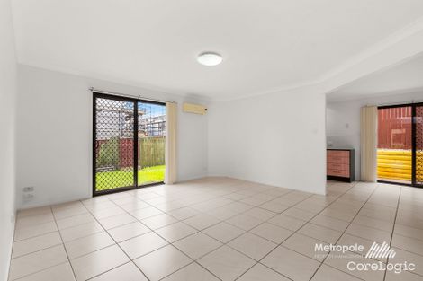 Property photo of 41 Andress Street McDowall QLD 4053