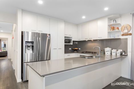 Property photo of 28 Bianca Crescent Greenvale VIC 3059
