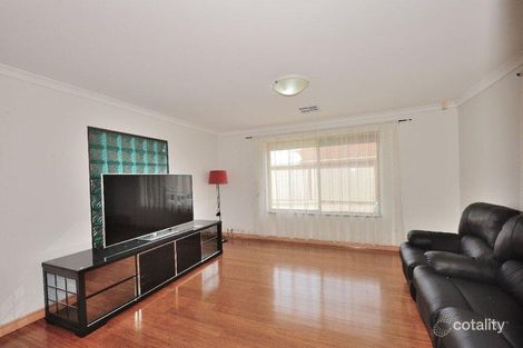 Property photo of 52 Dress Circle Warnbro WA 6169