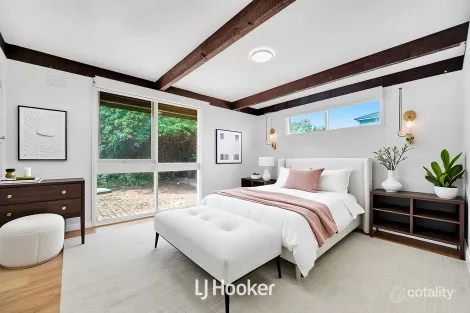 Property photo of 15 McLaughlan Avenue Eumemmerring VIC 3177