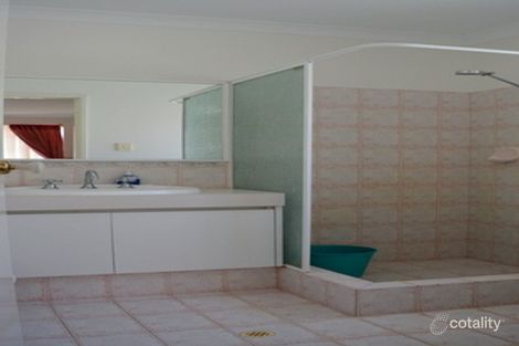 Property photo of 7 Ursuline Vista Queens Park WA 6107