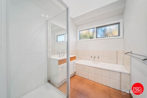 Property photo of 29 Oak Street Golden Square VIC 3555