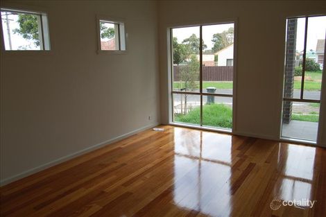 Property photo of 2/32-34 Cypress Avenue Brooklyn VIC 3012