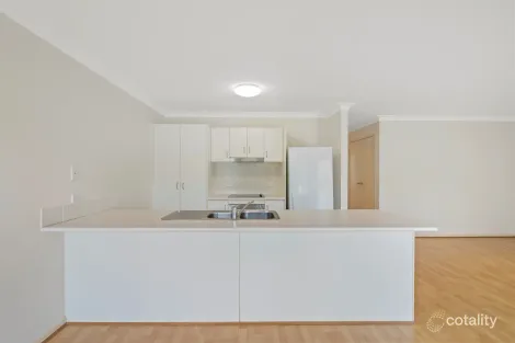 Property photo of 8/45 Sealy Street Silkstone QLD 4304