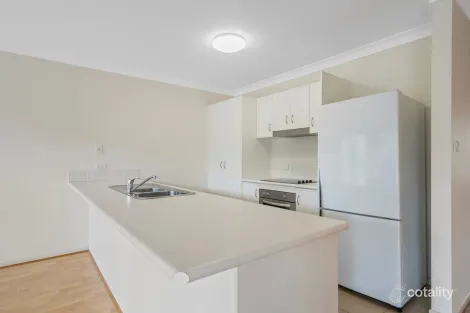 Property photo of 8/45 Sealy Street Silkstone QLD 4304