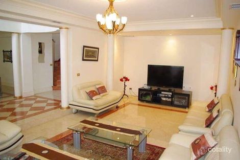 Property photo of 62 Daniel Solander Drive Endeavour Hills VIC 3802