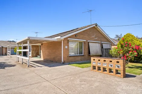 Property photo of 1/15 Stapley Crescent Altona North VIC 3025