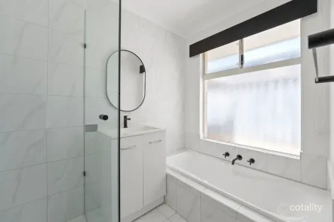 Property photo of 9 Marginata Gate Baldivis WA 6171