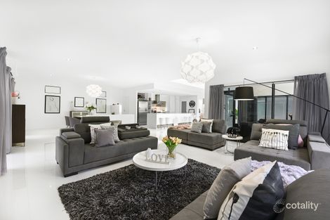 Property photo of 35 Riverwood Drive Ashmore QLD 4214