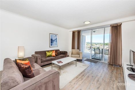 Property photo of 19/21 Smith Street Mooloolaba QLD 4557