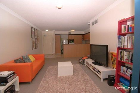 Property photo of 5/45 Deakin Street Kangaroo Point QLD 4169