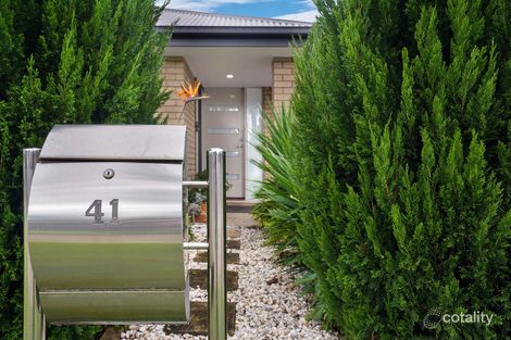 Property photo of 41 Hughes Road East Dakabin QLD 4503