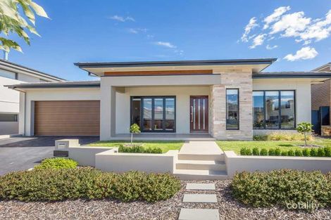 5 Baker Cres, Googong, NSW 2620