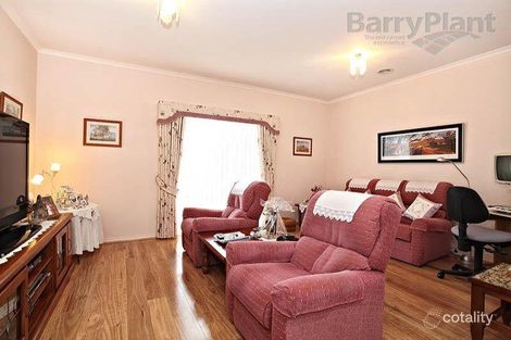 Property photo of 5 Kym Place Melton VIC 3337