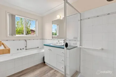 Property photo of 5 Nicholas Court Bli Bli QLD 4560
