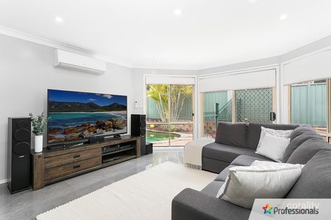 Property photo of 15 Snow Gum Place Alfords Point NSW 2234