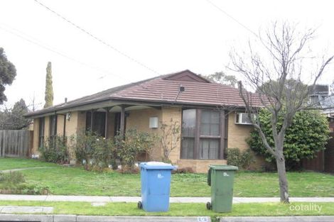 Property photo of 6 Serpentine Road Keysborough VIC 3173