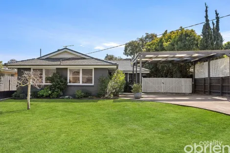 34 Blaxland Ave, Frankston South, VIC 3199