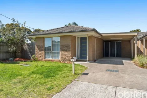 2 Parrot Ct, Carrum Downs, VIC 3201
