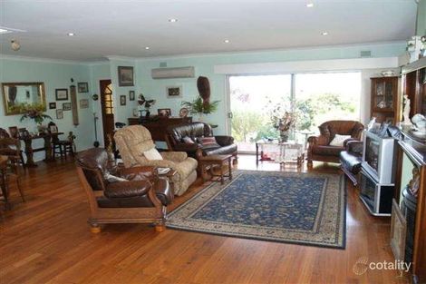 Property photo of 32 Glebe Avenue Bega NSW 2550